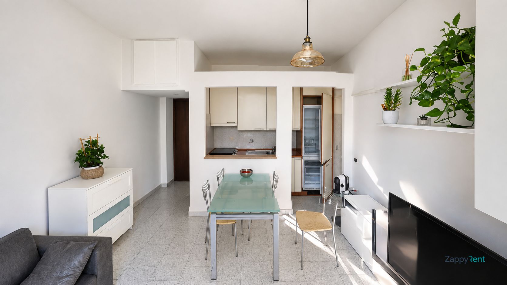Bilocale in Via Privata Costanzo Cantoni, Milano