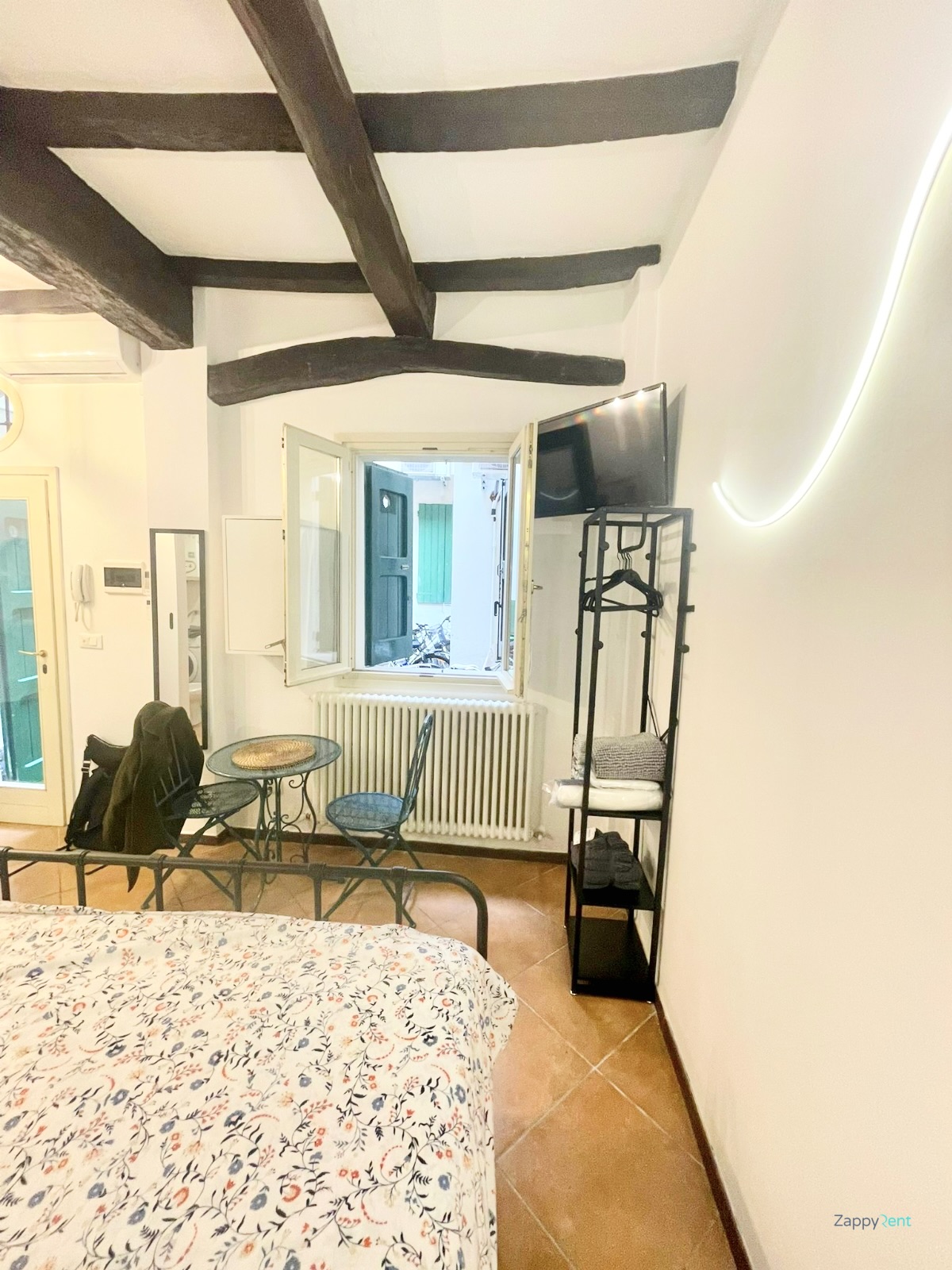 Monolocale in Vicolo Bolognetti, Bologna