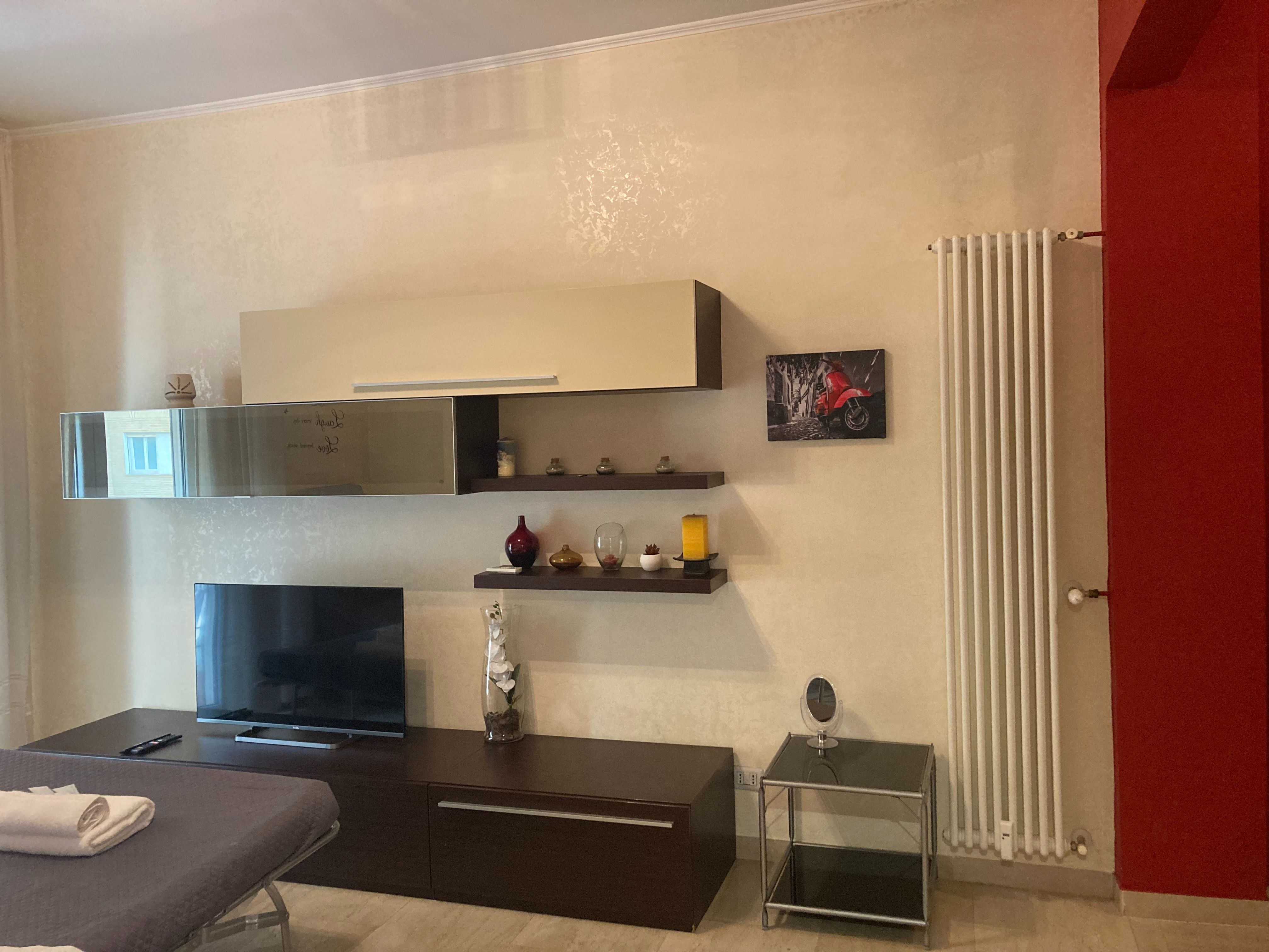 Bilocale in Via San Casciano dei Bagni, Roma