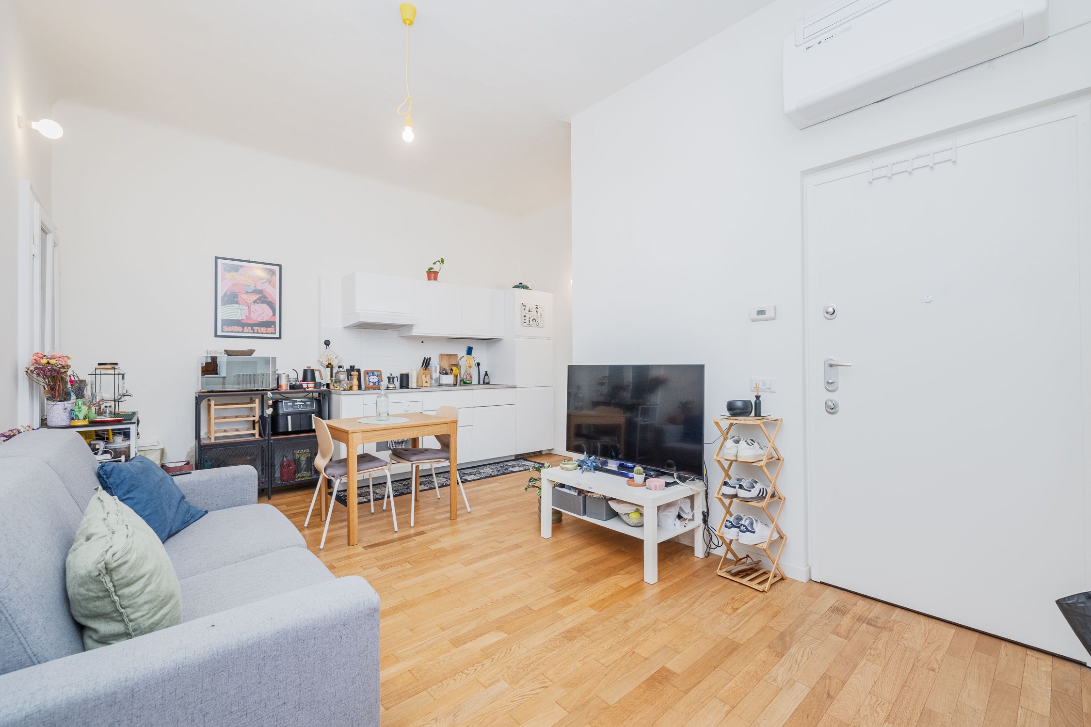 2 room apartment in Via Garigliano, Milano