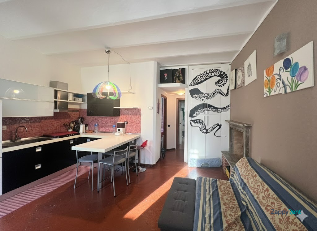 Bilocale in Via Bardolino, Milano