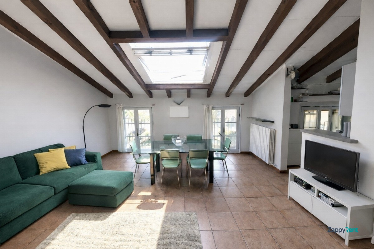 Trilocale in Via Paulucci di Calboli Fulcieri, Milano