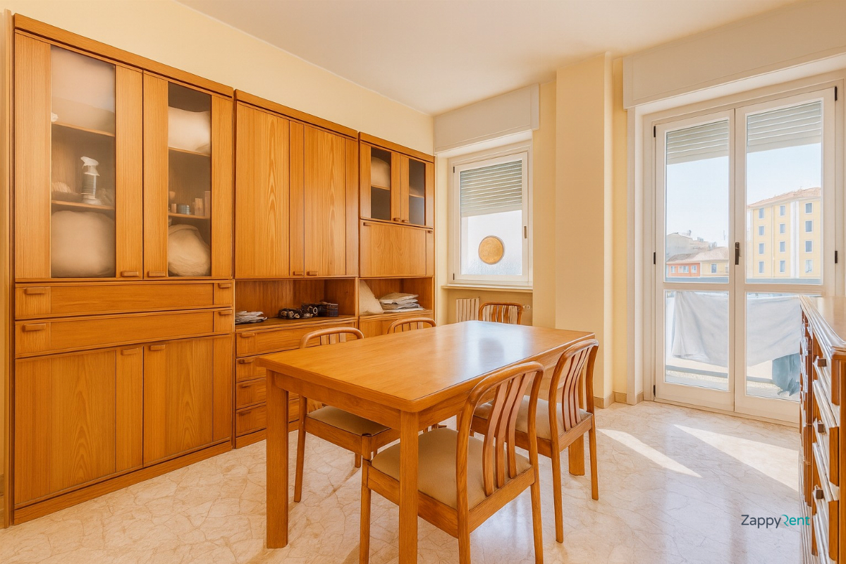 4+ room apartment in Via Polesine, Milano