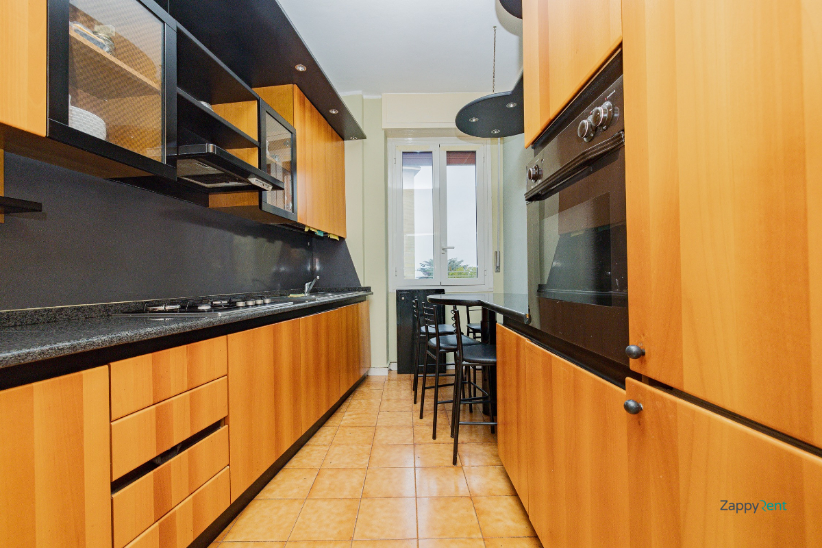 3 room apartment in Via Salvatore Barzilai, Milano