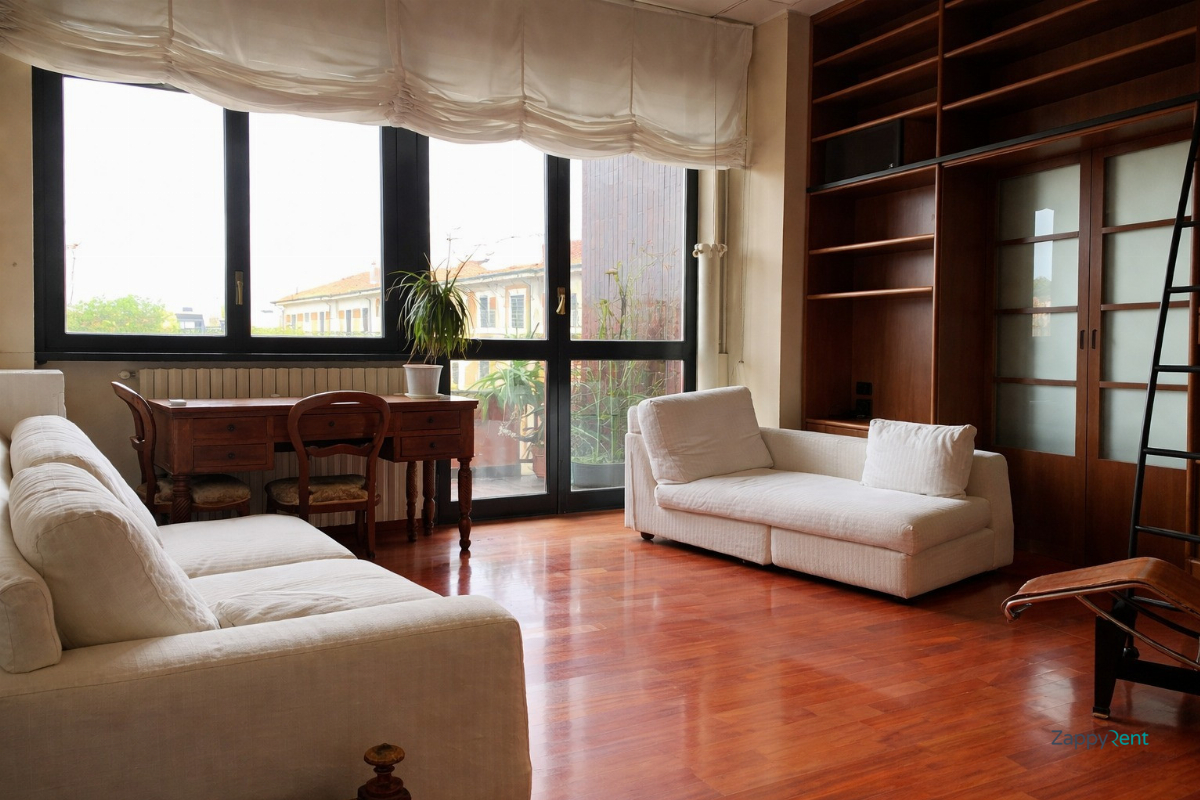 Trilocale in Piazza Gaetano Filangieri, Milano