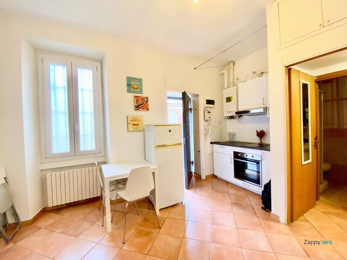 Monolocale in Via dell'Assunta, Milano