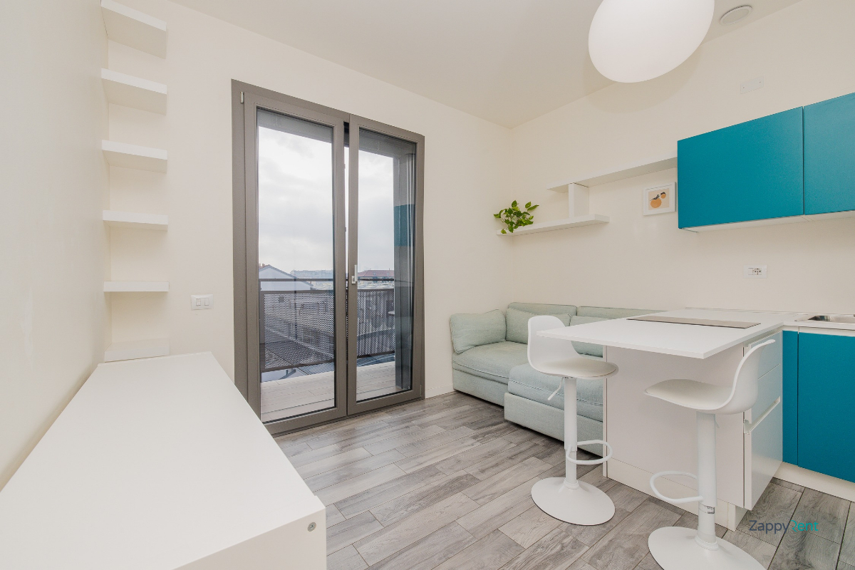 2 room apartment in Via Enrico Cosenz, Milano