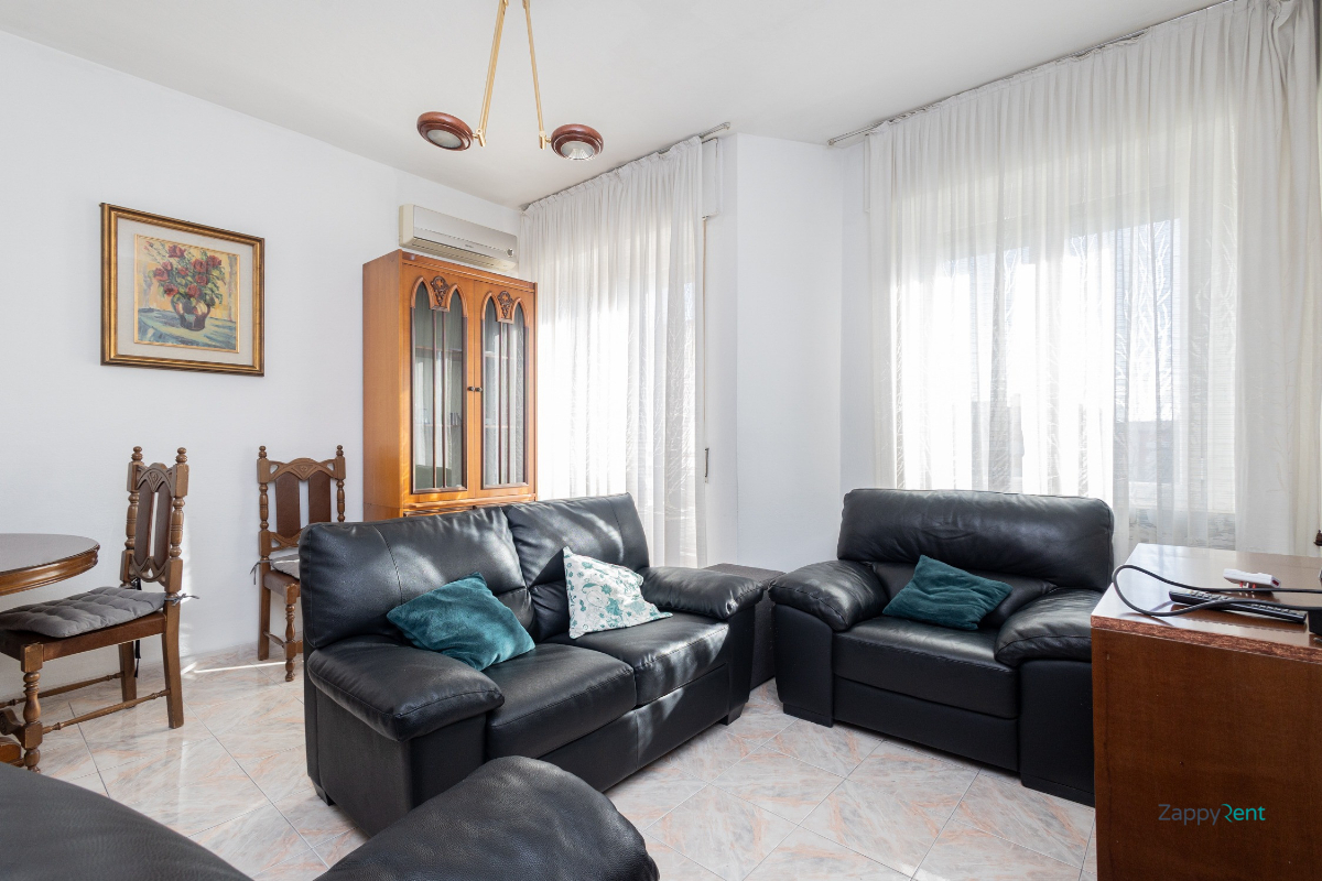 Trilocale in Via Oreste Salomone, Milano