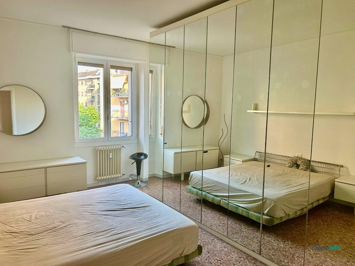 Trilocale in Via Sebino, Milano