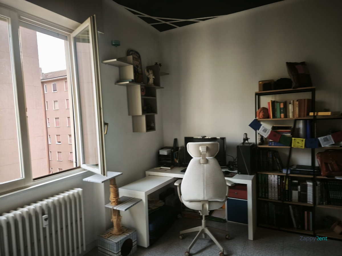 2 room apartment in Via Santa Monica, Milano