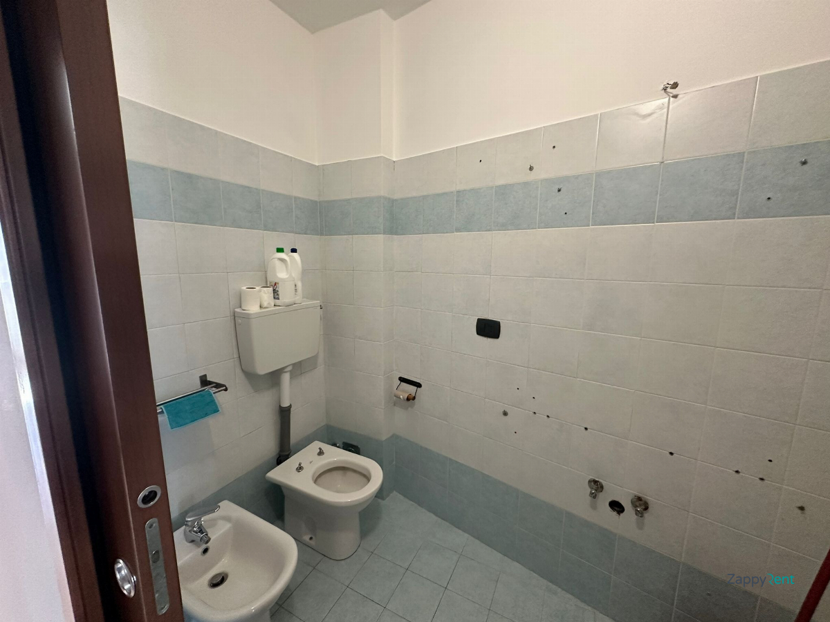 Bilocale in Via Tripoli, Torino