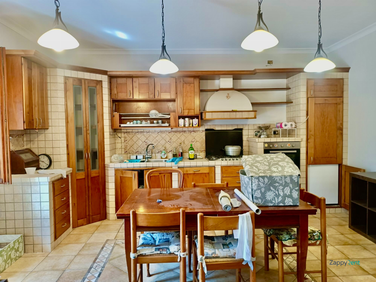 3 room apartment in Via Teseo, Roma