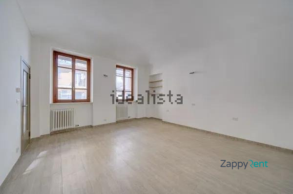Bilocale in Via Mondovì, Torino