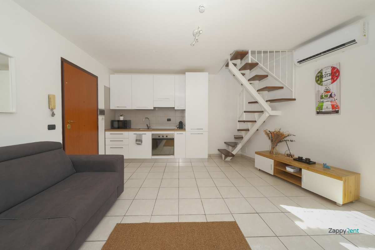 2 room apartment in Via Giovanni da Empoli, Roma