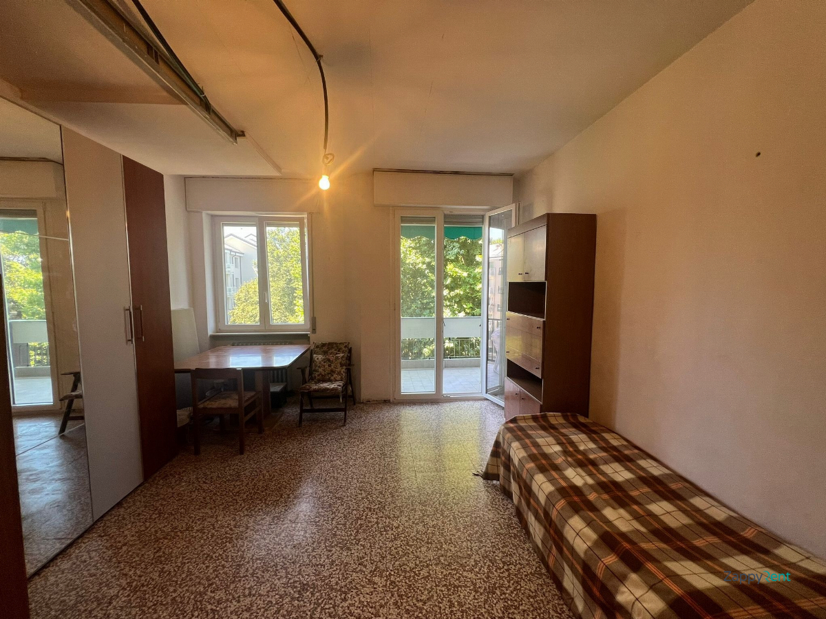 4+ room apartment in Via Concilio Vaticano II, Milano
