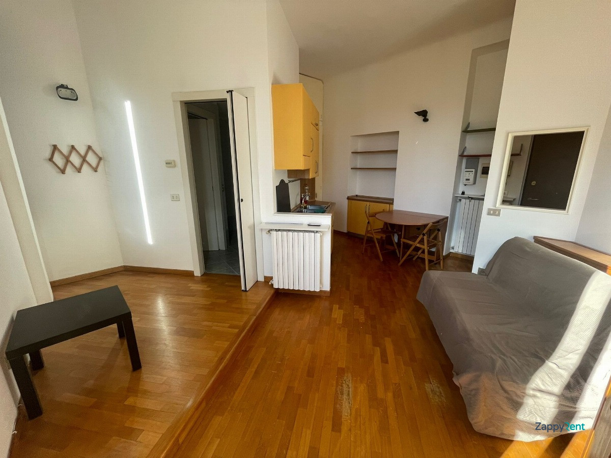 Studio in Via Carlo Bazzi, Milano