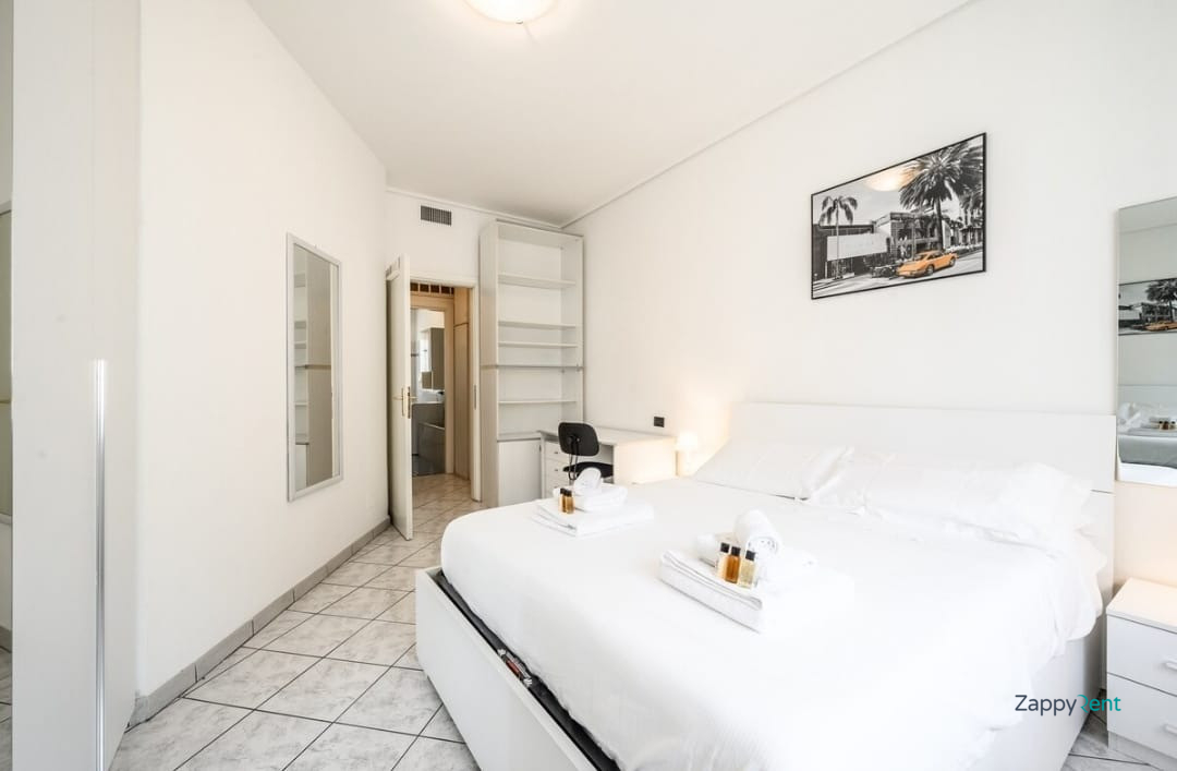 2 room apartment in Via Melchiorre Gioia, Milano