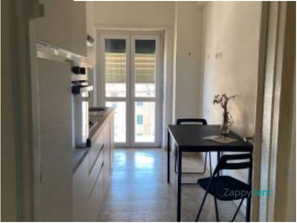 Trilocale in Via di Tor Pignattara, Roma