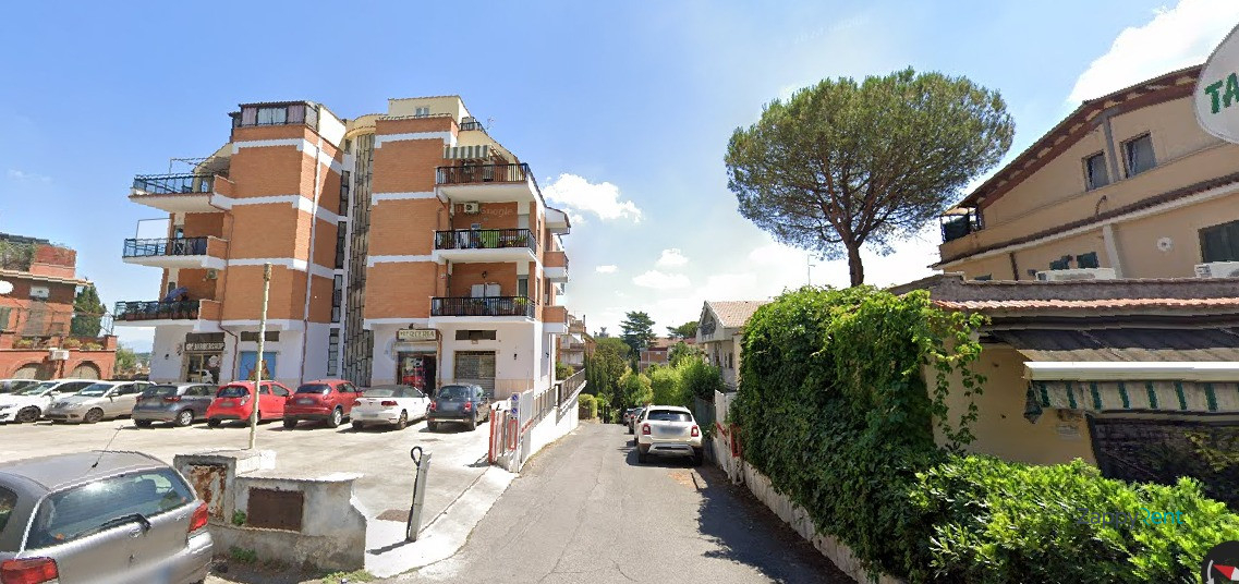 3 room apartment in Via Santa Giovanna Elisabetta, Roma