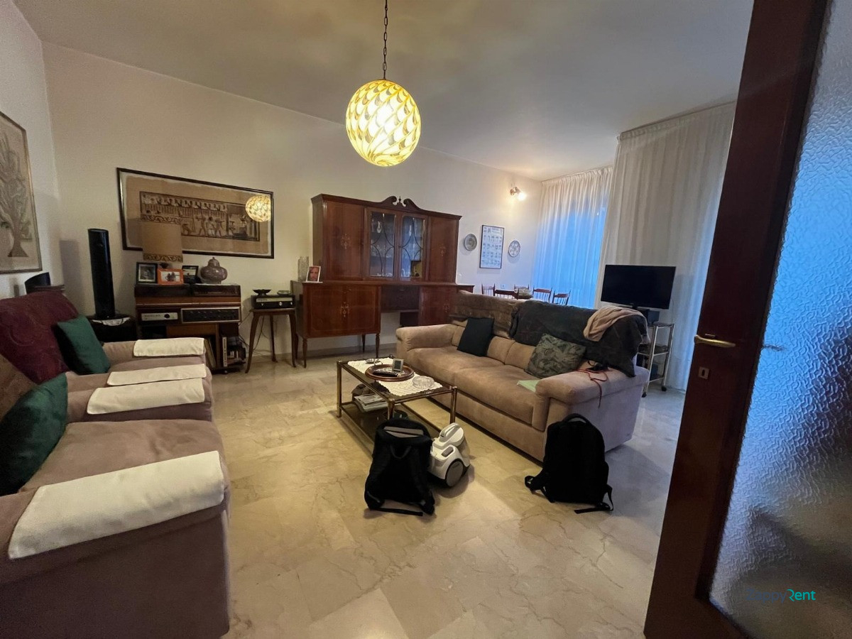 3 room apartment in Via degli Zuccaro, Milano