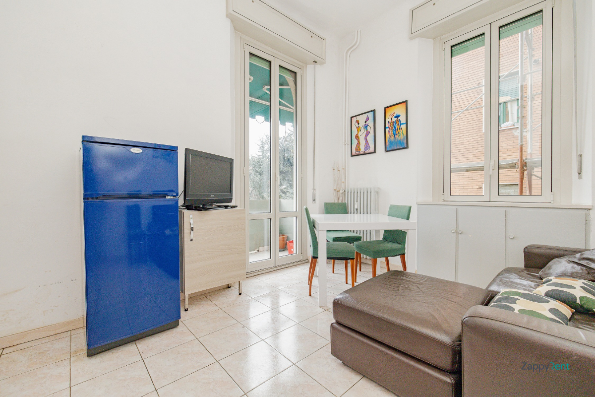 2 room apartment in Viale Faenza, Milano