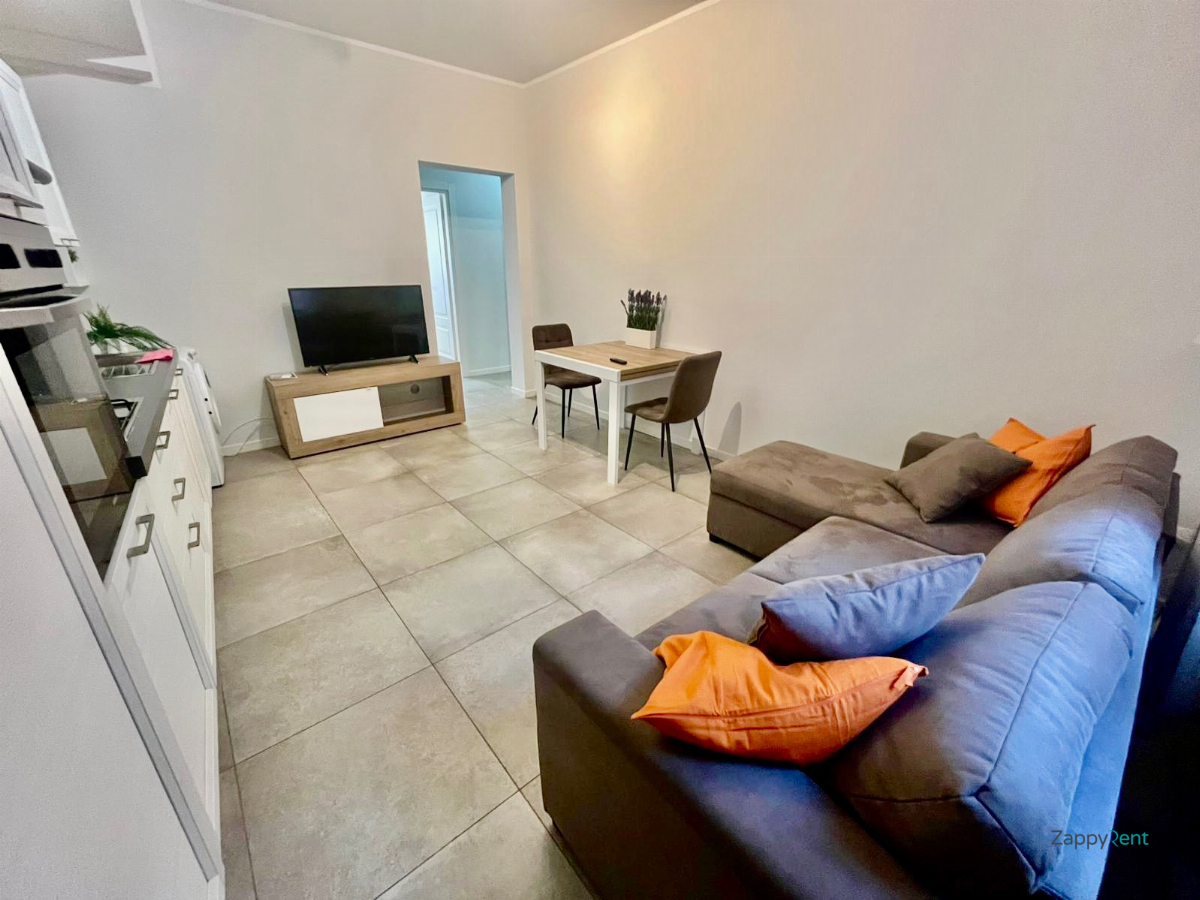 Bilocale in Via Strazzacappe, Bologna