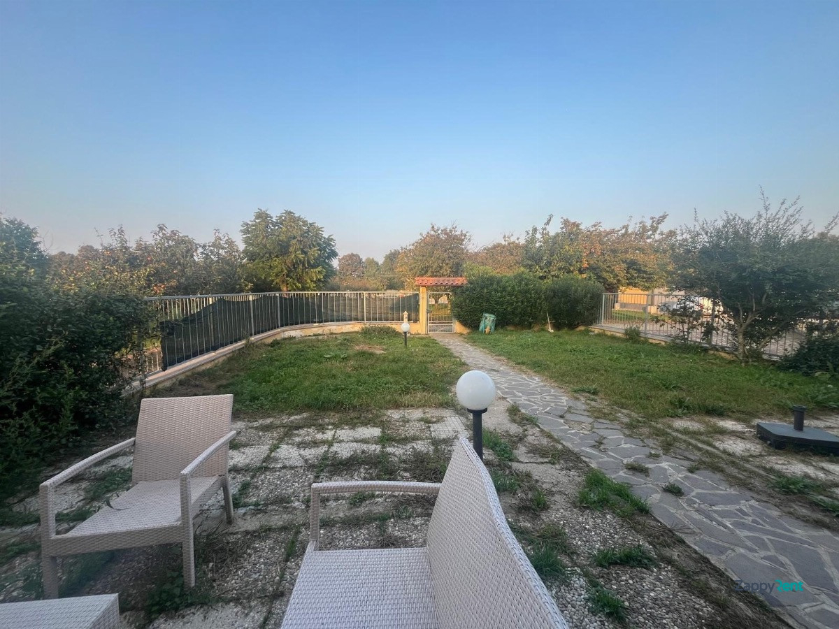 Trilocale in Via Monteverdi, Canegrate