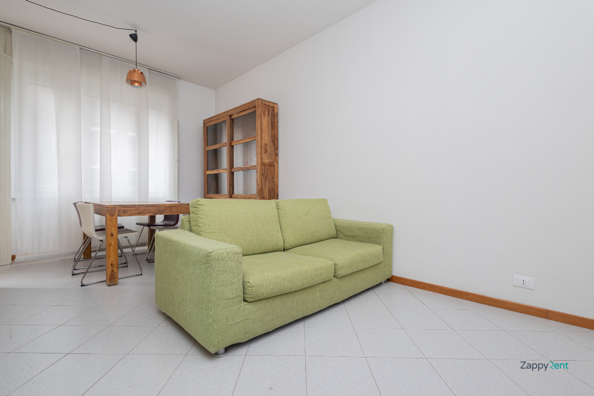 Trilocale in Via Privata Piero Martinetti, Milano