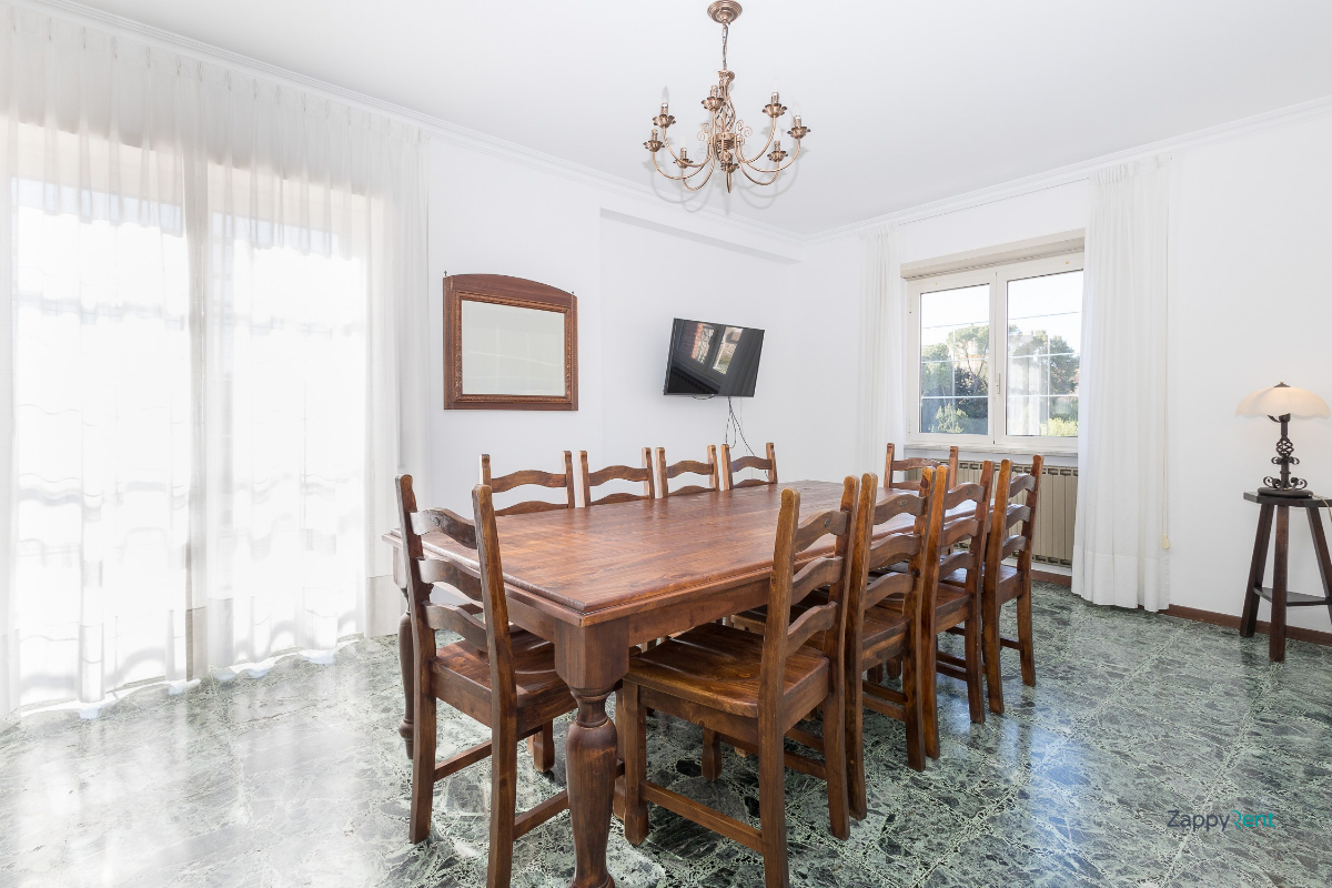 Quadrilocale o più in Via Goffredo Mameli, Monterotondo