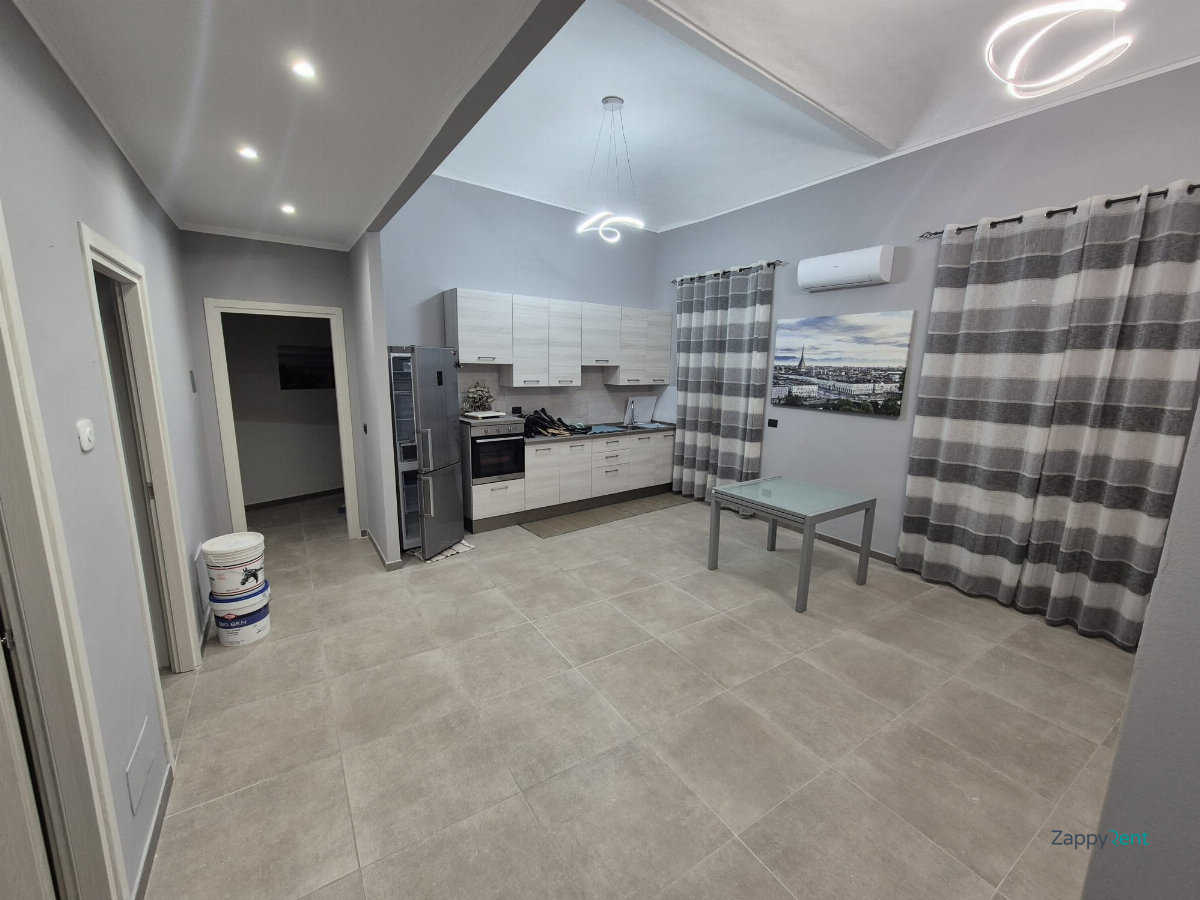 3 room apartment in Via Refrancore, Torino