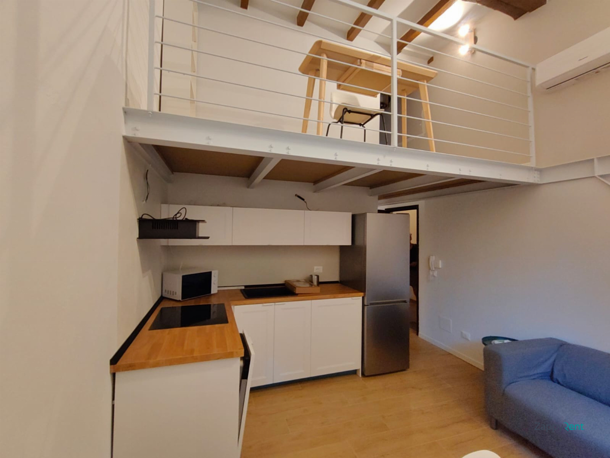 Bilocale in Via Broccaindosso, Bologna