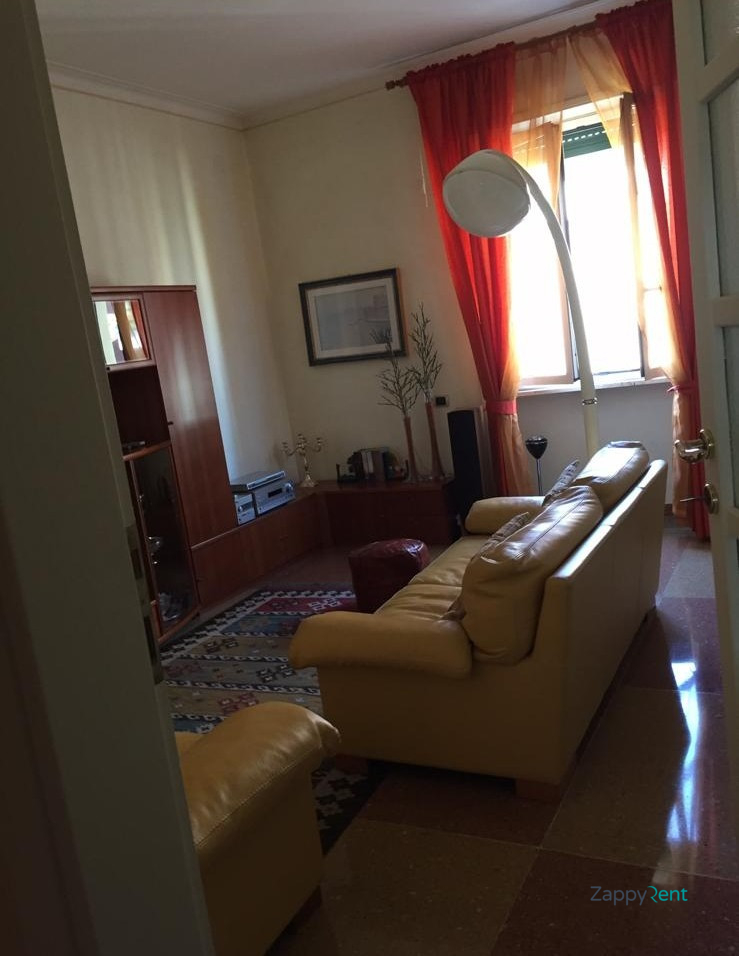 3 room apartment in Via di S. Costanza, Roma