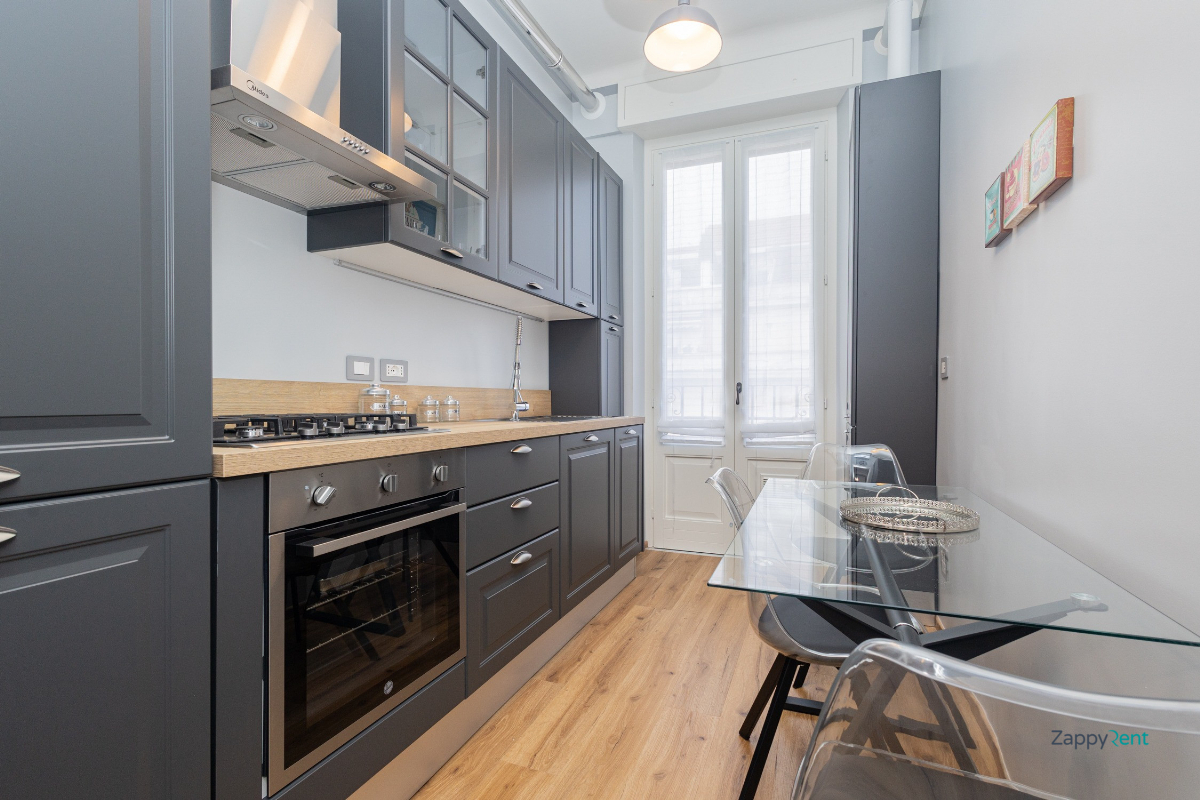 2 room apartment in Via Giuseppe Meda, Milano