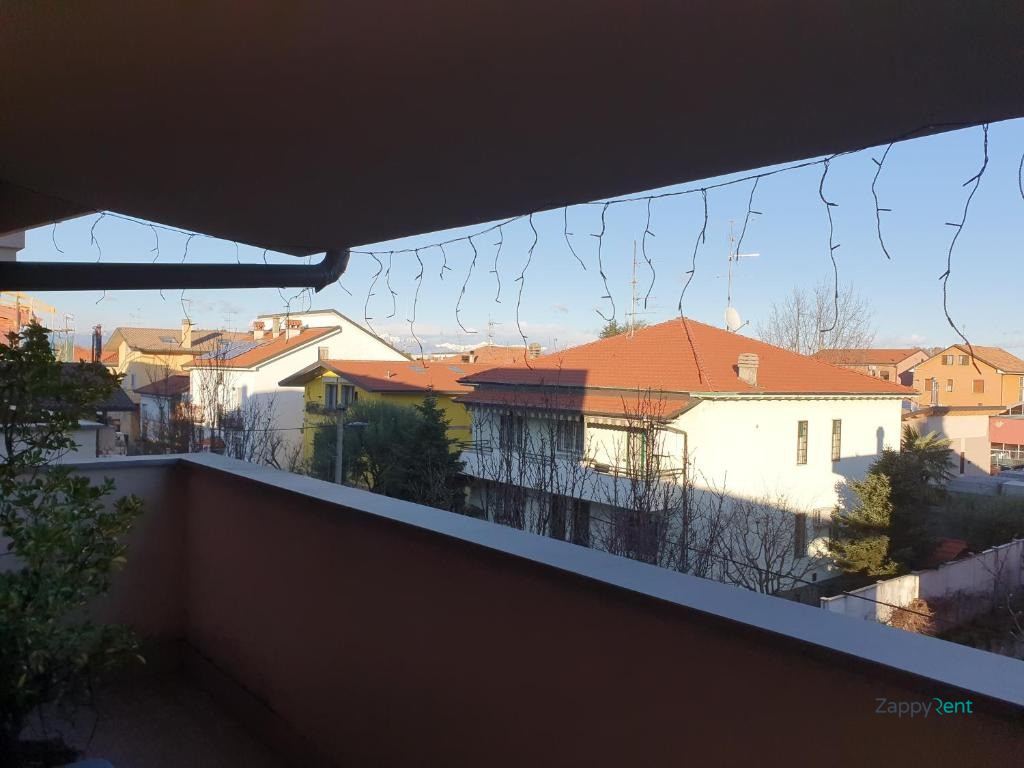 Bilocale in Via Isonzo, Bollate