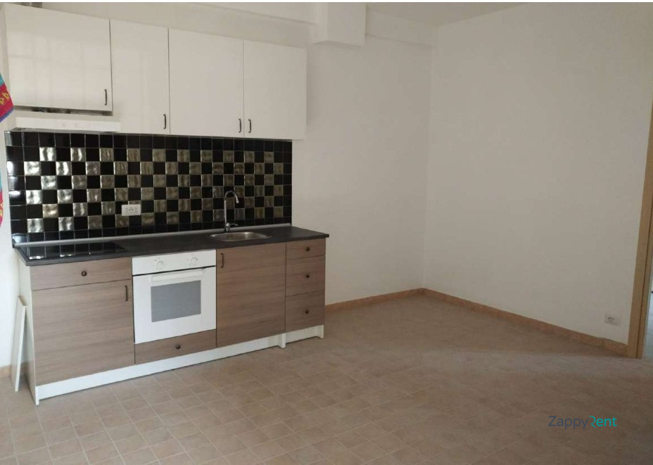 Bilocale in Via Pescaglia, Roma