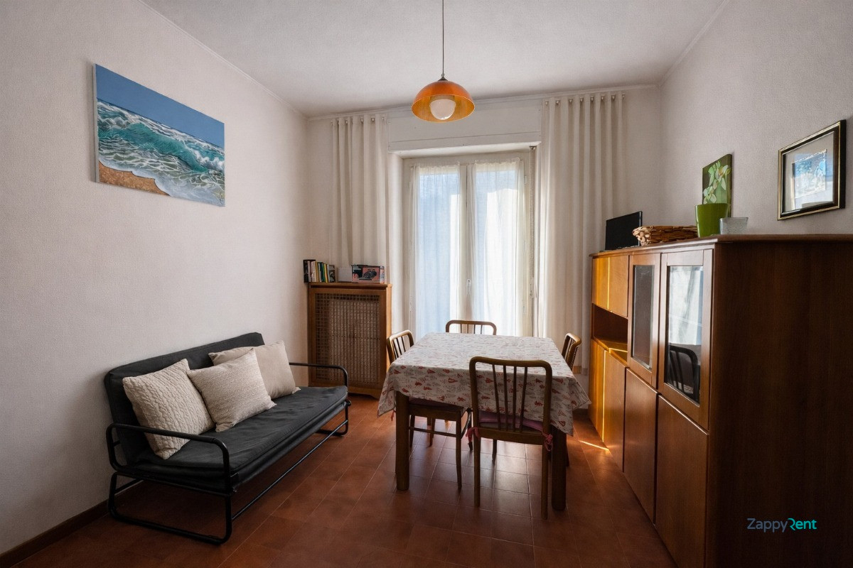 2 room apartment in Via Pellegrino Rossi, Milano