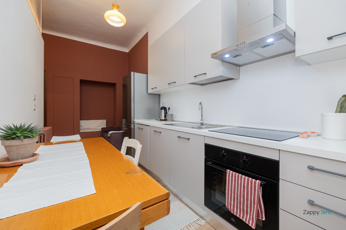 2 room apartment in Via Benaco, Milano