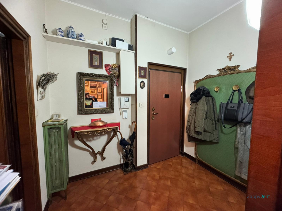 3 room apartment in Via Zante, Milano