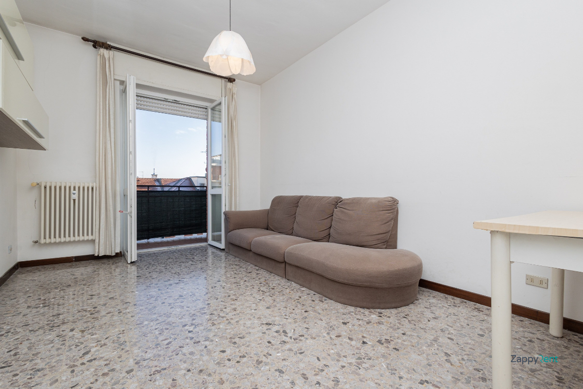 3 room apartment in Via Zurigo, Milano