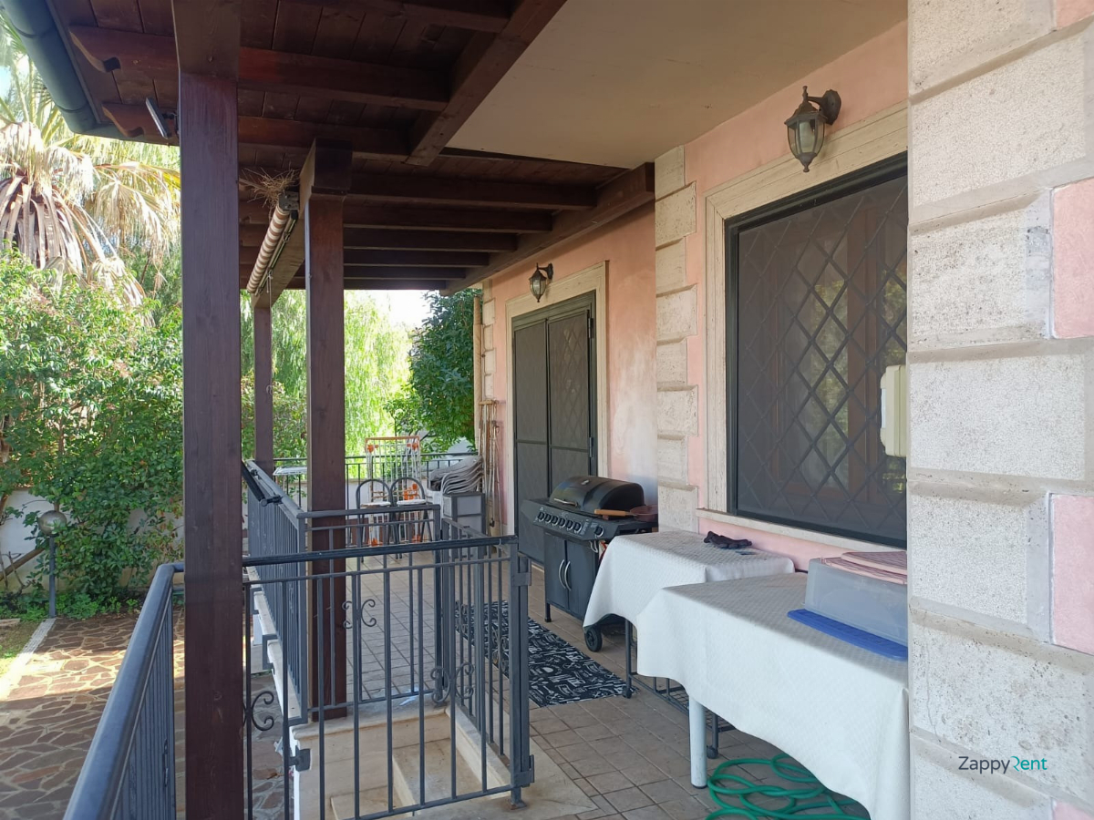 villa in Via Torcegno, Roma