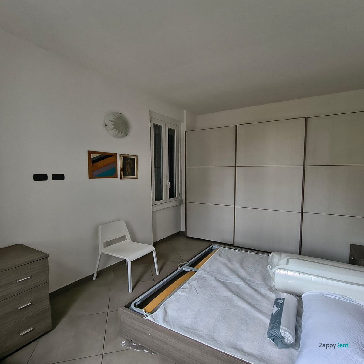 Bilocale in Viale Certosa, Milano