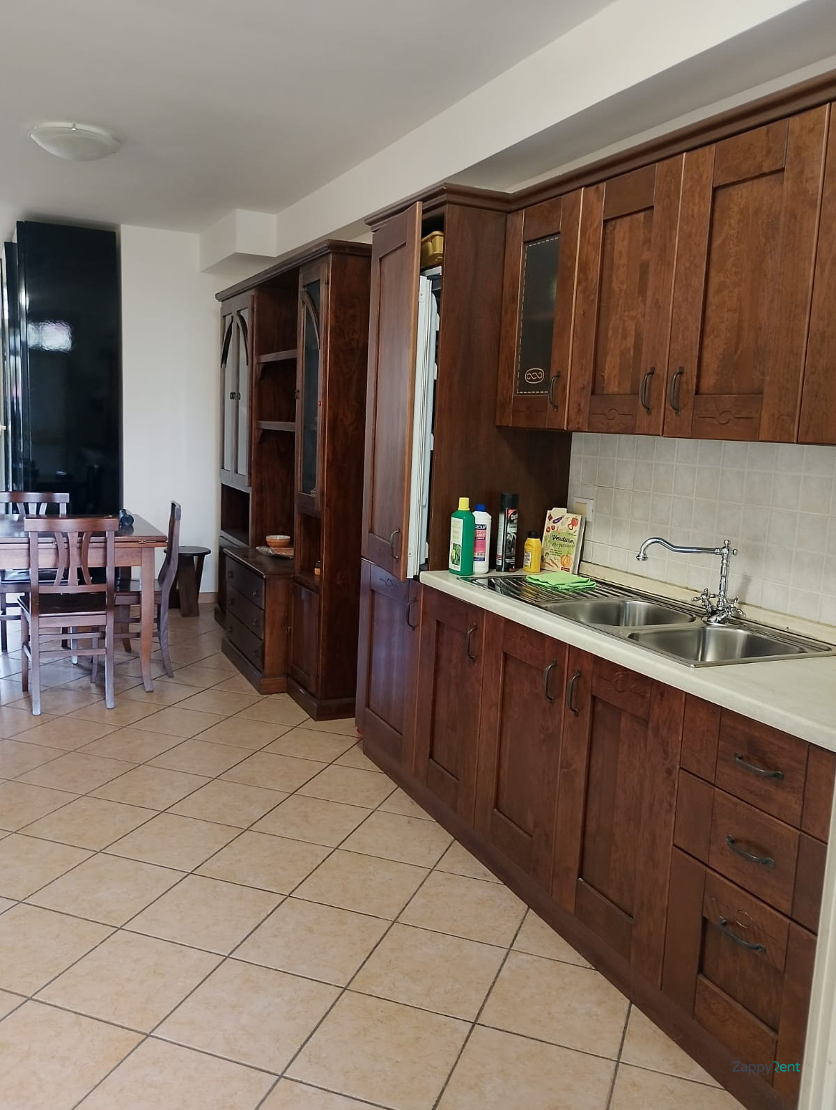 3 room apartment in Via Cremosano, Roma