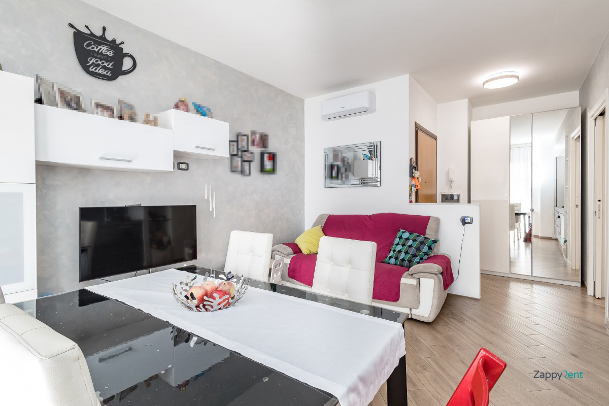 3 room apartment in Via Sante Bargellini, Roma