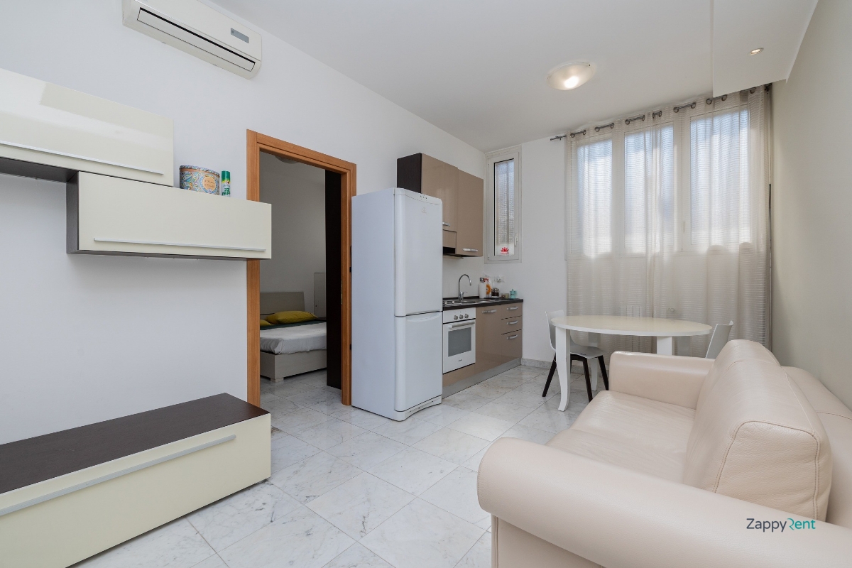 2 room apartment in Via Biella, Milano
