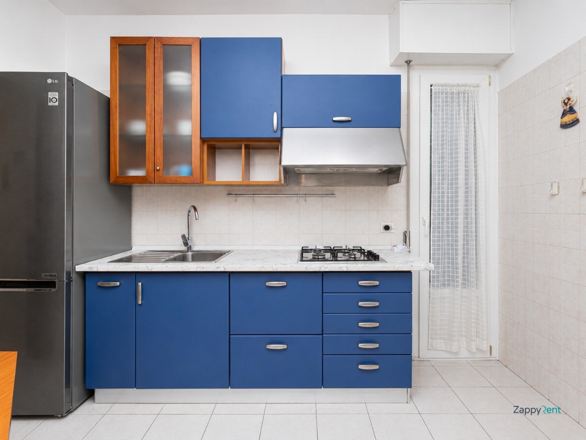 3 room apartment in Via Antonio Giovanola, Milano