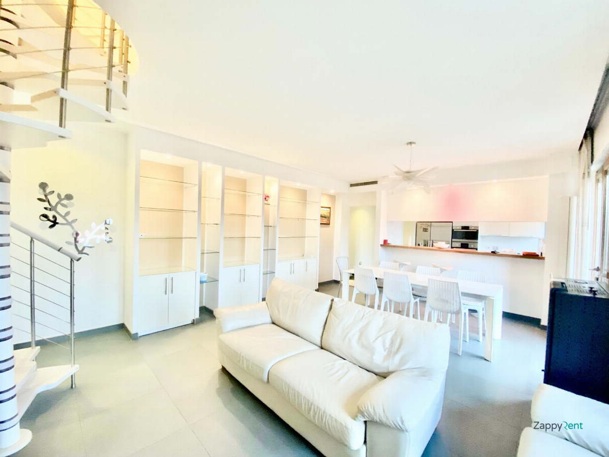 4+ room apartment in Via Tagliamento, Milano